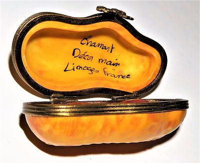 LIMOGES FRANCE BOX ~ CHAMART ~ TEXTURED PEANUT SHELL & PEANUTS ~ DECOR MAIN