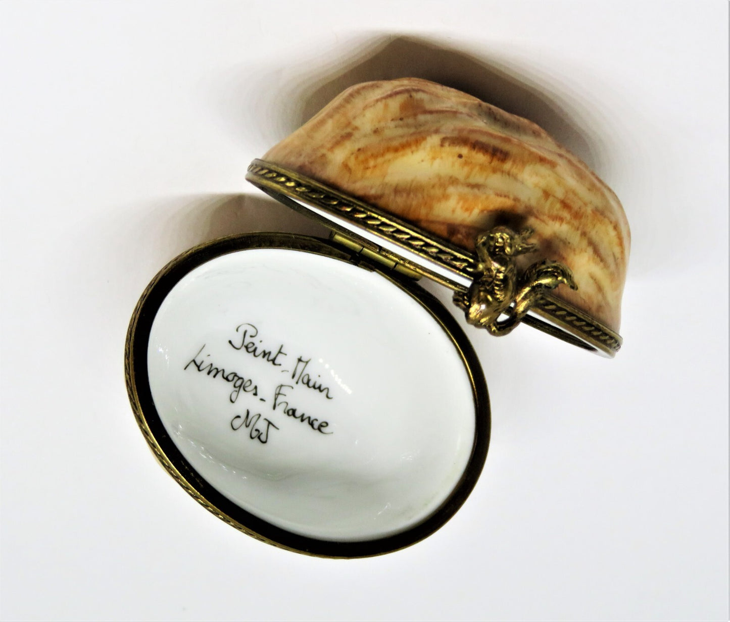 LIMOGES FRANCE BOX - VINTAGE WALNUT SHELL - NUT - SQUIRREL CLASP - BRANCH INSIDE