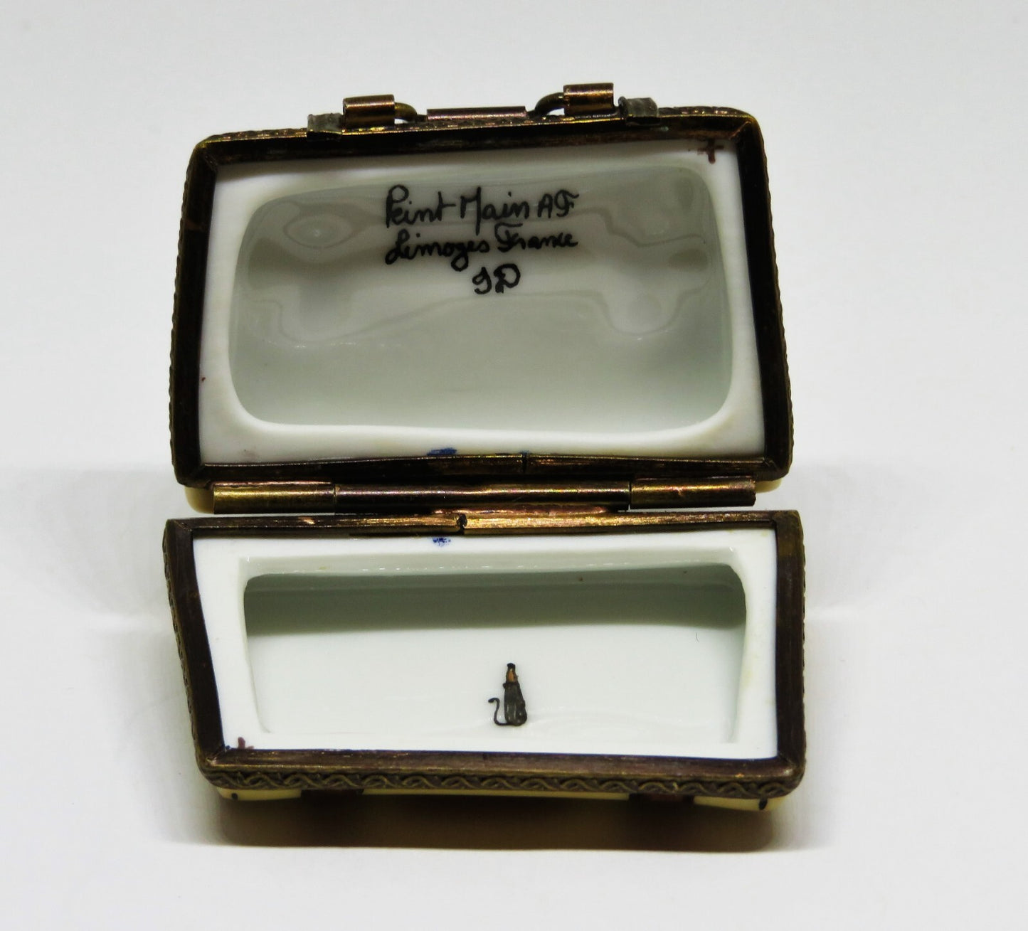LIMOGES FRANCE BOX - BRIEFCASE & TRAVEL LABELS - PORTFOLIO - FOUNTAIN PEN INSIDE