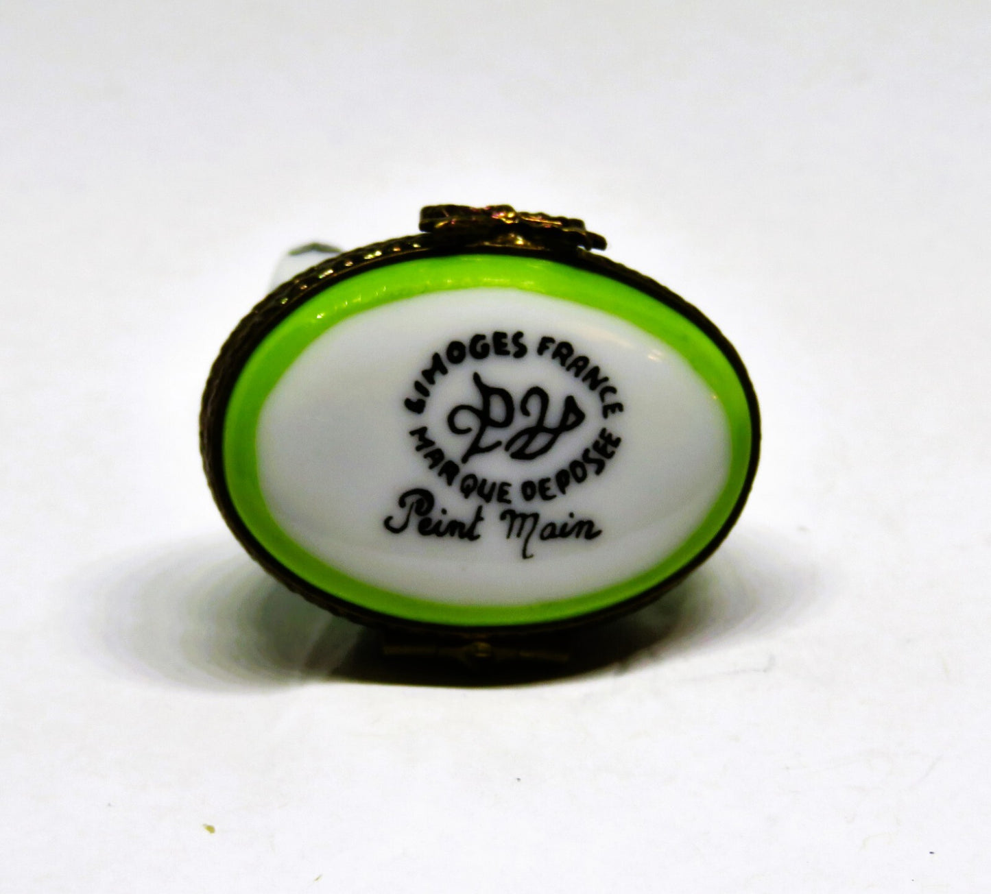 LIMOGES BOX ~ PARRY-VIEILLE ~ TINY DALMATIAN PUPPY ON THE GRASS ~ PEINT MAIN ~PV