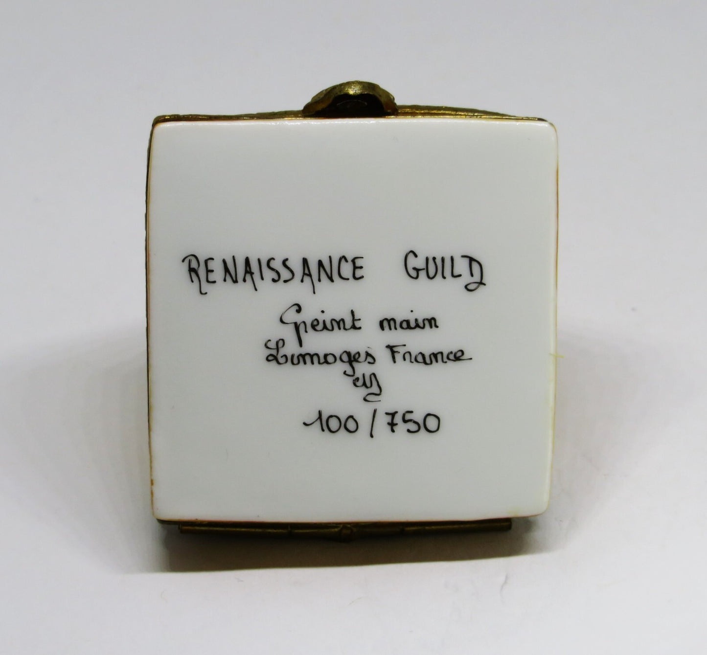 LIMOGES FRANCE BOX - RENAISSANCE GUILD - EGYPTIAN PYRAMID - PHARAOH'S HEAD CLASP