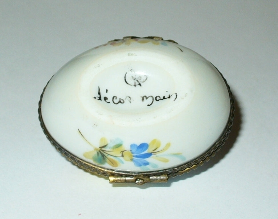 LIMOGES BOX - VINTAGE EASTER EGG & RURAL LANDSCAPE SCENE -SILO & STREAM- FLOWERS