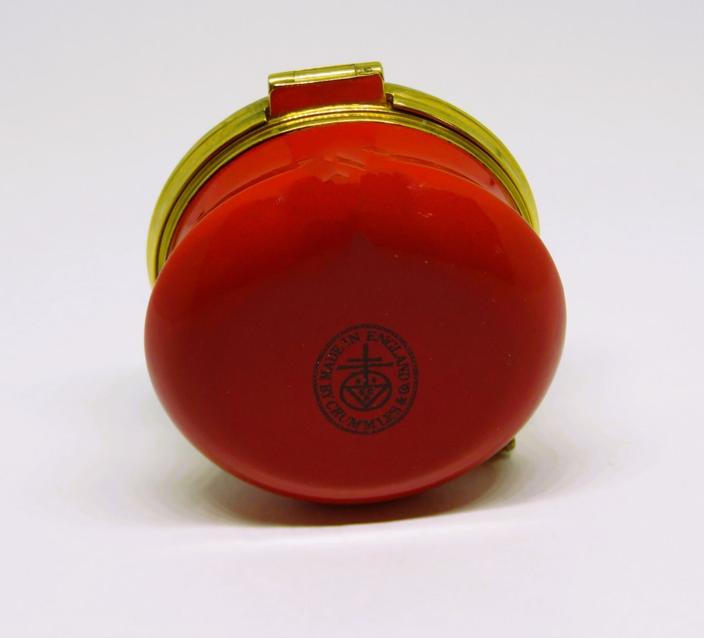 CRUMMLES ENGLISH ENAMEL BOX- ANNO DOMINI CHRISTMAS 1976 - ROBIN & HOLLY & CHURCH