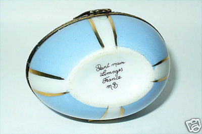 LIMOGES FRANCE BOX ~ EASTER ~ BLUE EGG & RIBBONS ~ HEN INSIDE ~ PEINT MAIN