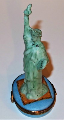 LIMOGES BOX~ STATUE OF LIBERTY ~NEW YORK CITY~ US FLAG & WHITE HOUSE ~PEINT MAIN