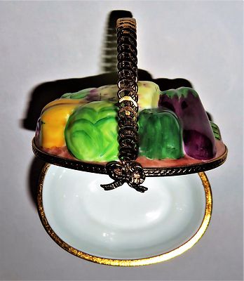 LIMOGES FRANCE BOX - PIERRE ARQUIE - WICKER BASKET OF VEGETABLES & METAL HANDLE