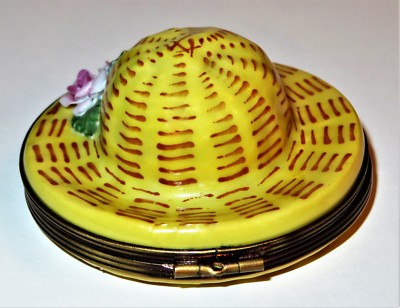 LIMOGES FRANCE BOX ~ROCHARD~ VINTAGE STRAW SUMMER HAT & BISQUE ROSES ~ GARDENING