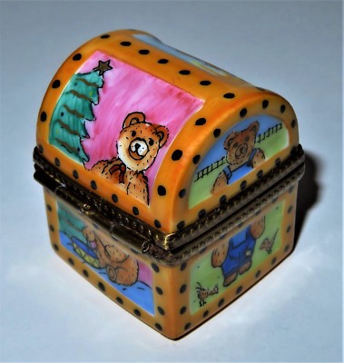 LIMOGES FRANCE BOX - TRUNK & PORCELAIN BEAR - TEDDY BEAR IN THE FOUR SEASONS