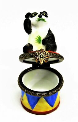 LIMOGES FRANCE BOX - PV - TINY PANDA BEAR ON A DRUM & BAMBOO - REPUBLIC OF CHINA