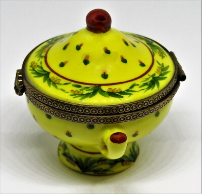 LIMOGES FRANCE BOX -CHANILLE- 2 PIECE SOUP TUREEN & SERVING PLATE - FLOWERS - LE