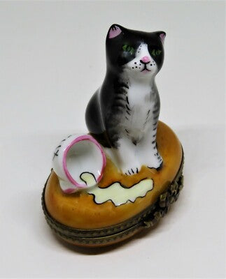 LIMOGES FRANCE BOX - PARRY-VIELLE - TUXEDO CAT & CUP OF SPILT MILK - FELIX - PV