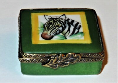 LIMOGES FRANCE BOX - EXIMIOUS - ZEBRA IN THE JUNGLE - LEAF CLASP - FERN INSIDE