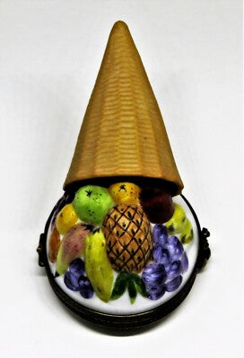 LIMOGES BOX - CHAMART - THANKSGIVING -CORNUCOPIA & FRUITS- WICKER HORN OF PLENTY