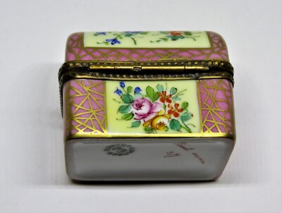 LIMOGES FRANCE BOX - VINTAGE PINK FLORAL CHEST - FLOWERS - ROSES - PADLOCK CLASP