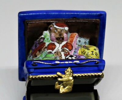 LIMOGES FRANCE BOX - CHRISTMAS - TOY CHEST & A TEDDY BEAR IN A SANTA CLAUS SUIT