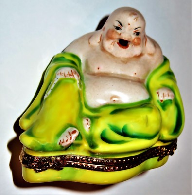 LIMOGES FRANCE BOX - PIERRE ARQUIE - BUDDHA & PRAYER BEADS - SCENE INSIDE - LE