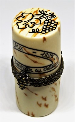 LIMOGES FRANCE BOX ~ WINE CORK ~ BORDEAUX 1997 ~VINE & LEAF & GRAPES~ PEINT MAIN