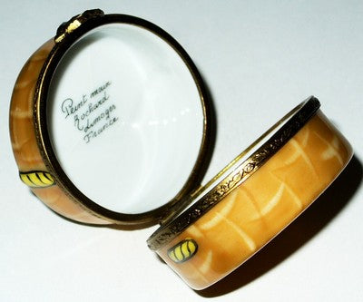 LIMOGES FRANCE BOX ~ROCHARD~ TAN HAT BOX & HAT ~ LADY'S BUST CLASP ~ PEINT MAIN