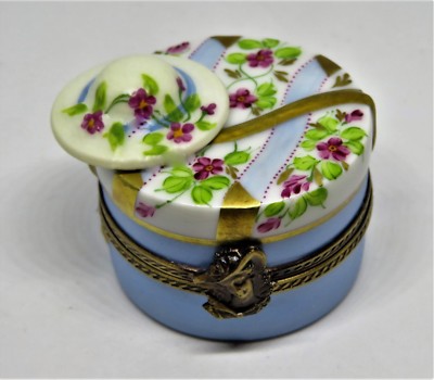 LIMOGES FRANCE BOX - ROMANCE - BLUE HAT BOX & REMOVABLE HAT - PINK FLOWERS - LE