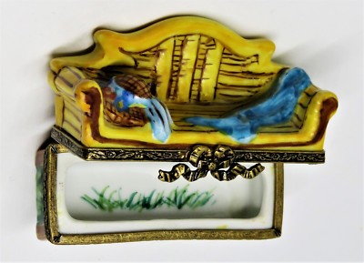 LIMOGES FRANCE BOX- PIERRE ARQUIE - GARDEN OR PARK BENCH - HAT & SHAWL - FLOWERS