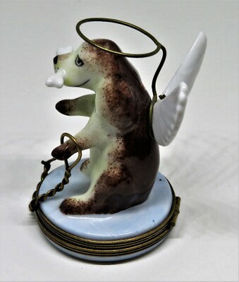 LIMOGES FRANCE BOX ~ SPANIEL DOG & WINGS - ANGEL DOG ~ LEASH CLASP ~ PEINT MAIN