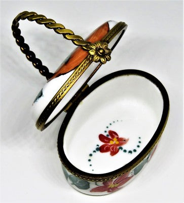 LIMOGES BOX- CHRISTMAS - POINSETTIA FLOWER BASKET & TERRA COTTA POT - TOP SIGNED