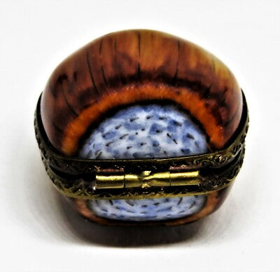 LIMOGES FRANCE BOX - PARRY-VIEILLE - HAZELNUT - FILBERT - SQUIRREL CLASP - NUTS