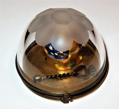 LIMOGES FRANCE BOX - KING OF MARDI GRAS CROWN & SCEPTER IN A CRYSTAL DOME - GR