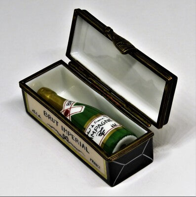 LIMOGES BOX - PARRY-VIEILLE - CRATE & BOTTLE OF BRUT CHAMPAGNE - NEW YEAR'S EVE