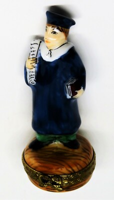 LIMOGES BOX - GRADUATION - GRADUATE & GOWN & CAP - DIPLOMA & BOOKS - LE 4/500