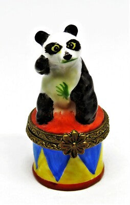 LIMOGES FRANCE BOX - PV - TINY PANDA BEAR ON A DRUM & BAMBOO - REPUBLIC OF CHINA