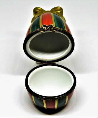LIMOGES FRANCE BOX- CHRISTMAS -PARRY-VIEILLE- VINTAGE RED & GREEN EGG - GOLD BOW