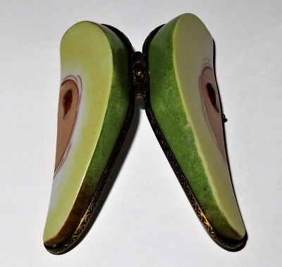 LIMOGES FRANCE BOX~ LAGLORIETTE ~ GREEN PEAR SLICE ~BEE~ FRUITS ~PEINT MAIN~ MIB