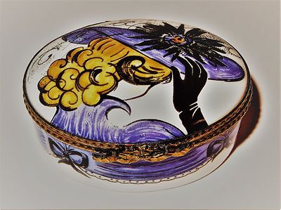 LIMOGES BOX- JANE AVRIL - MOULIN ROUGE CAN-CAN DANCER - PARIS - TOULOUSE-LAUTREC