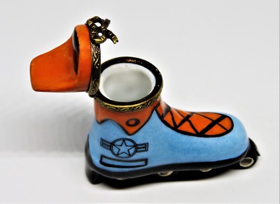 LIMOGES FRANCE BOX~ ROLLER SKATE ~ROLLERBLADE~ INLINE SKATE ~SPORTS~ PEINT MAIN