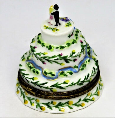 LIMOGES FRANCE BOX ~ WEDDING CAKE ~ BRIDE & GROOM ~ FLOWERS ~ ROSES ~ PEINT MAIN