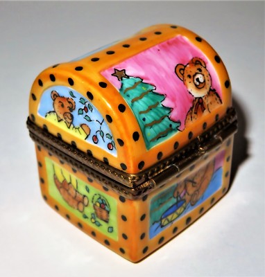 LIMOGES FRANCE BOX - TRUNK & PORCELAIN BEAR - TEDDY BEAR IN THE FOUR SEASONS