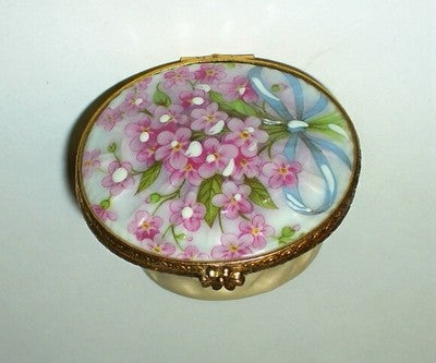 LIMOGES BOX ~FLOWER BASKET~ PINK FORGET-ME-NOTS ~ BLUE RIBBON & BOW ~PEINT MAIN