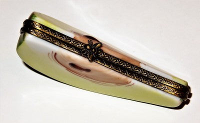 LIMOGES FRANCE BOX~ LAGLORIETTE ~ GREEN PEAR SLICE ~BEE~ FRUITS ~PEINT MAIN~ MIB