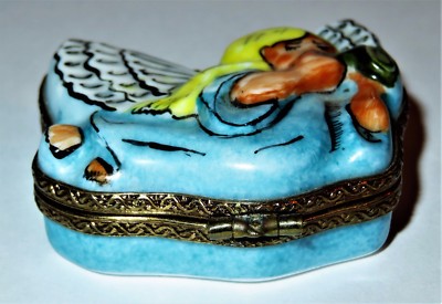 LIMOGES BOX - CHRISTMAS TREE ORNAMENT - ANGEL IN A BLUE GOWN BLOWING A HORN