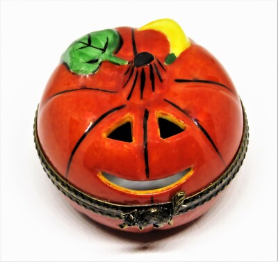 LIMOGES FRANCE BOX - HALLOWEEN - JACK-O-LANTERN & CUT OUT FACE - 3D CANDLE - CAT