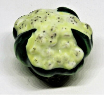 LIMOGES FRANCE BOX ~ PV ~ SMALL HEAD OF CAULIFLOWER ~ VEGETABLES ~ PEINT MAIN