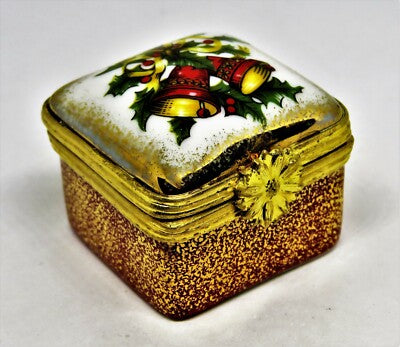 LIMOGES FRANCE BOX ~ CHRISTMAS ~ DUBARRY FLORAL ~ BELLS & HOLLY & RIBBONS