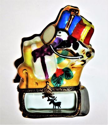 LIMOGES BOX - CHRISTMAS - SANTA CLAUS SLEIGH - HOLLY & GIFTS & TOYS - REINDEER