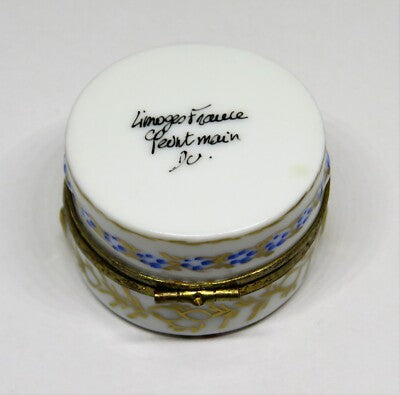 LIMOGES BOX ~ FLORAL HAT BOX & SPRING BONNET ~ FLOWERS ~ PINK ROSES ~ PEINT MAIN