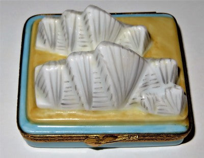 LIMOGES FRANCE BOX - ARTORIA - SYDNEY AUSTRALIA OPERA HOUSE - KANGAROO - LE