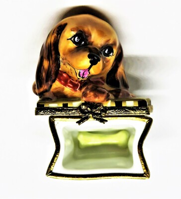 LIMOGES FRANCE BOX - COCKER SPANIEL PUPPY IN A SHOPPING BAG & BONE - DOG - LE