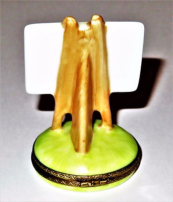 LIMOGES FRANCE BOX - U. S. FLAG & STATUE OF LIBERTY PAINTING &EASEL - JULY 4TH