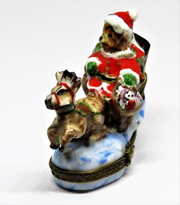 LIMOGES BOX~ CHRISTMAS ~ SANTA CLAUS TEDDY BEAR ~ SLEIGH & REINDEER ~ PEINT MAIN