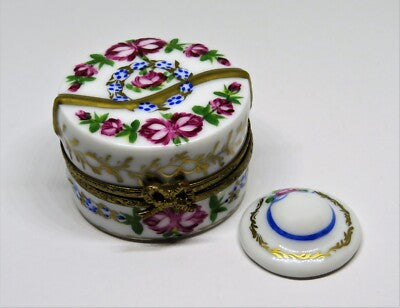LIMOGES BOX ~ FLORAL HAT BOX & SPRING BONNET ~ FLOWERS ~ PINK ROSES ~ PEINT MAIN